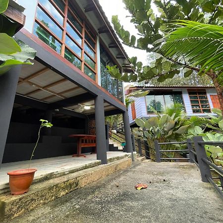 Dr Dusun Hotell Hulu Langat Eksteriør bilde
